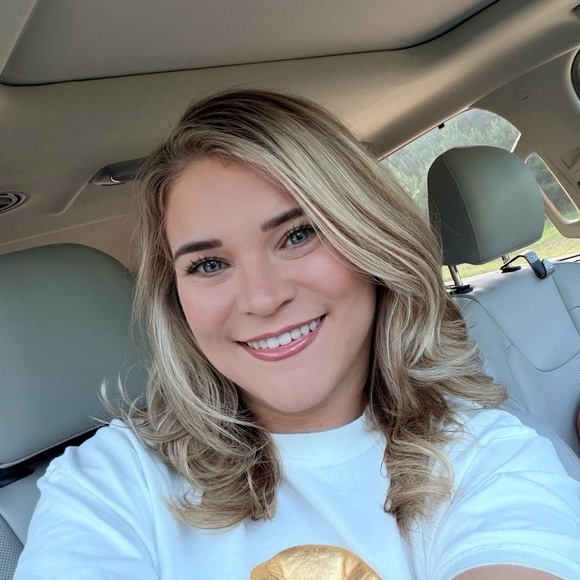 emilymask937